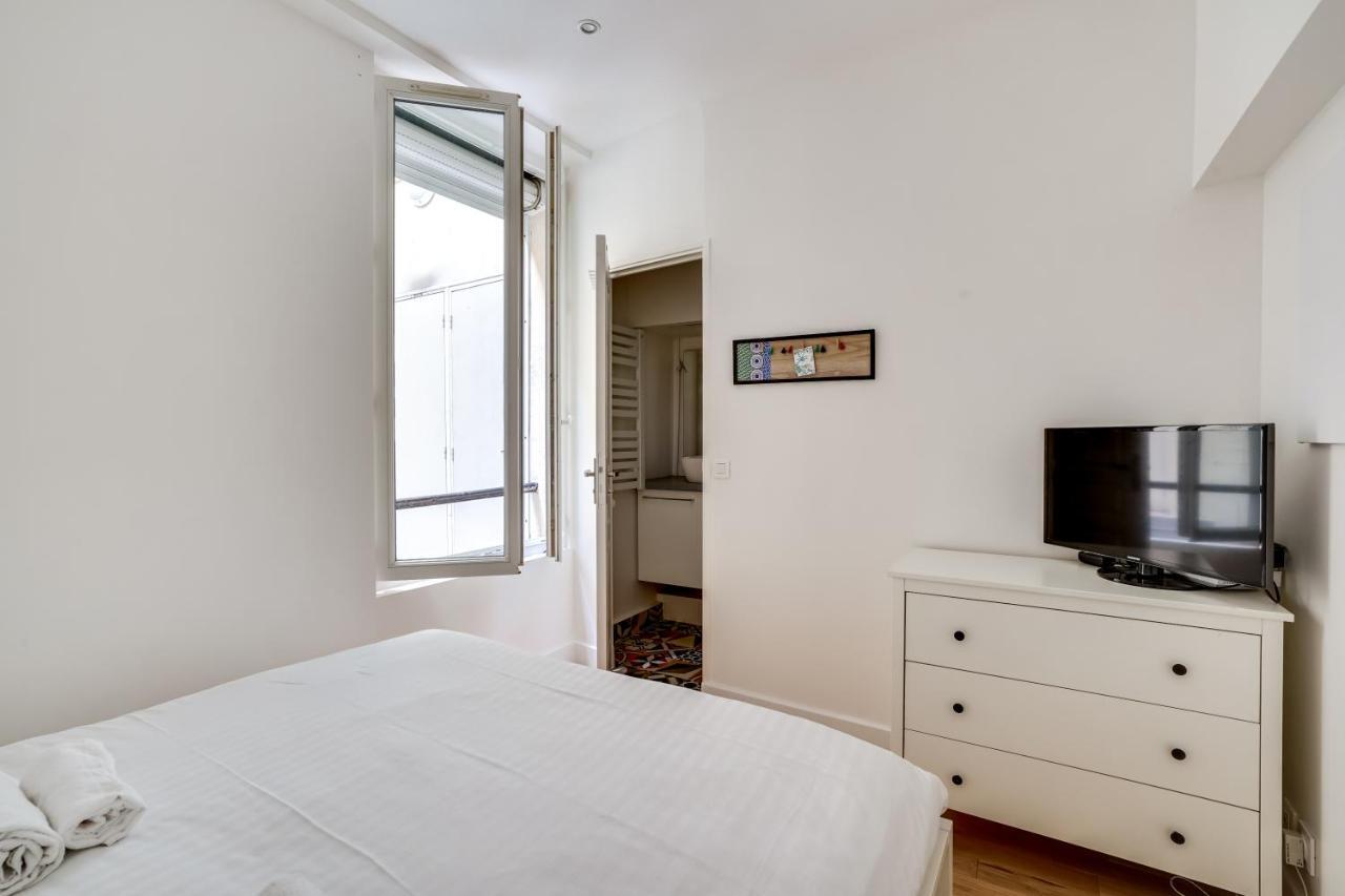 Apartment 3 People Close Eiffel Tower By Weekome Paris Luaran gambar